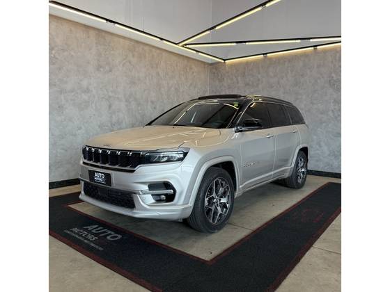 JEEP COMMANDER 1.3 T270 TURBO FLEX OVERLAND AT6 JEEP COMMANDER 1.3 T270 TURBO FLEX OVERLAND AT6